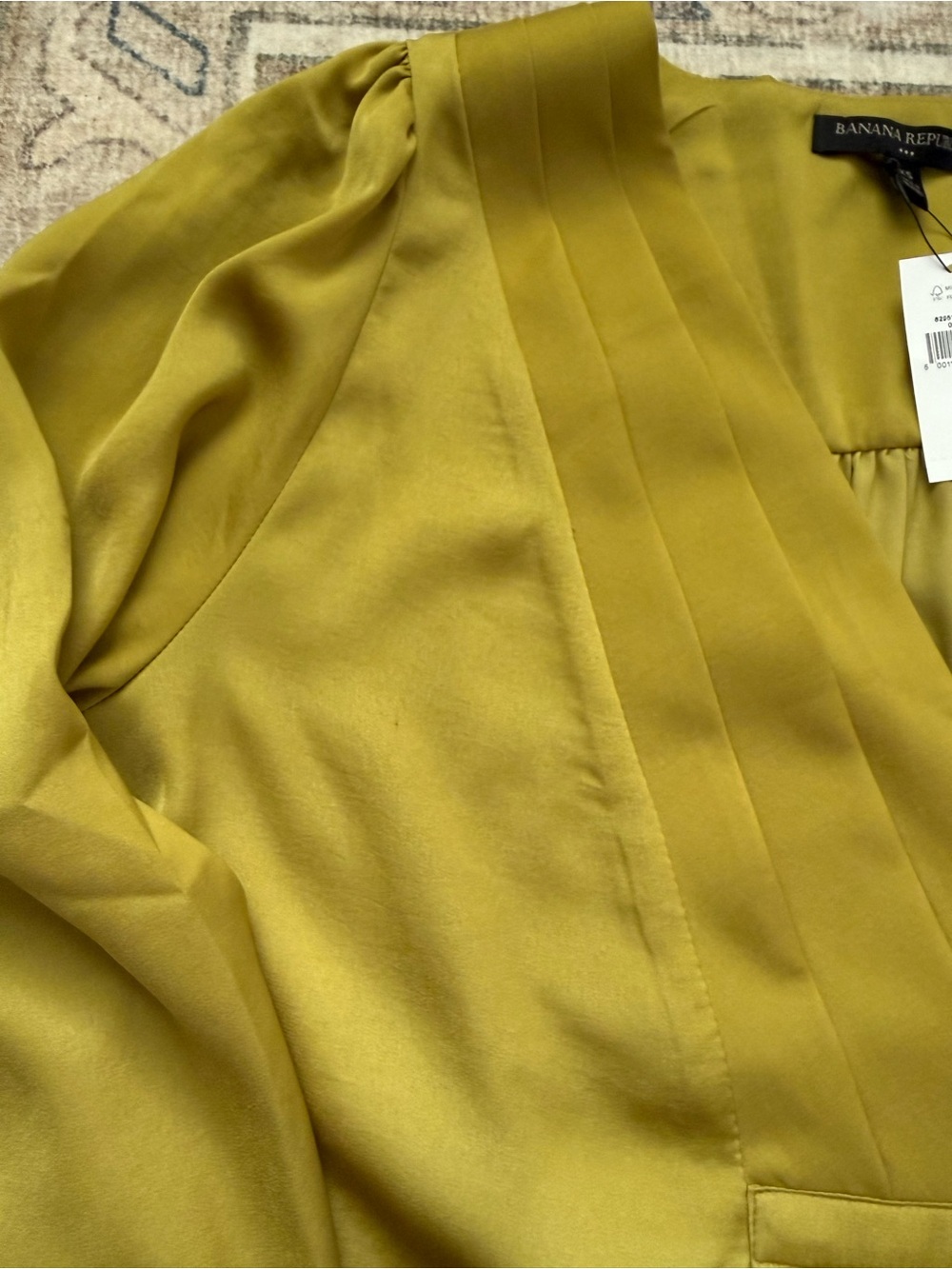 NWT Chartreuse LS Blouse, Office, Boho, Satin-like, Trending Color - Picture 5 of 8